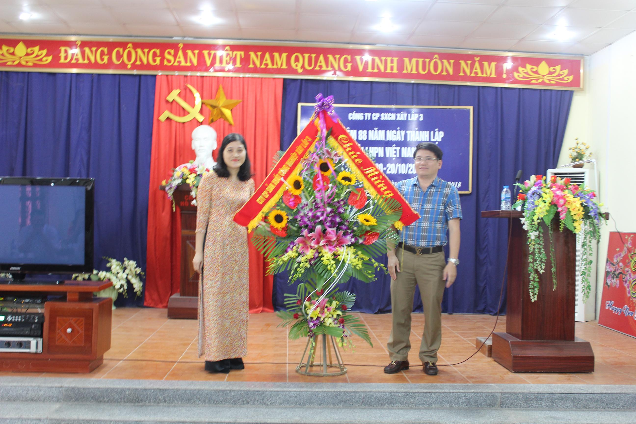 Kỷ niệm ngày thành lập Hội liên hiệp phụ nữ Việt Nam